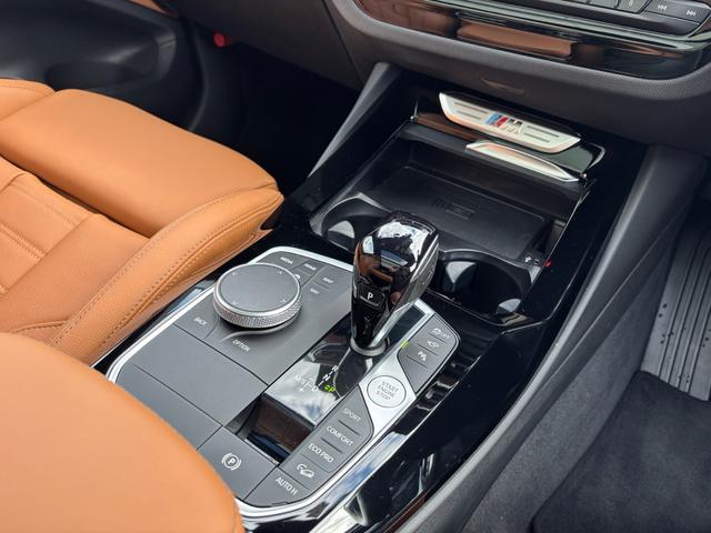 X3 M40d 認定中古車 茶革 サンルーフ ワンオーナー 禁煙車 Mレッドブレーキ(14枚目)