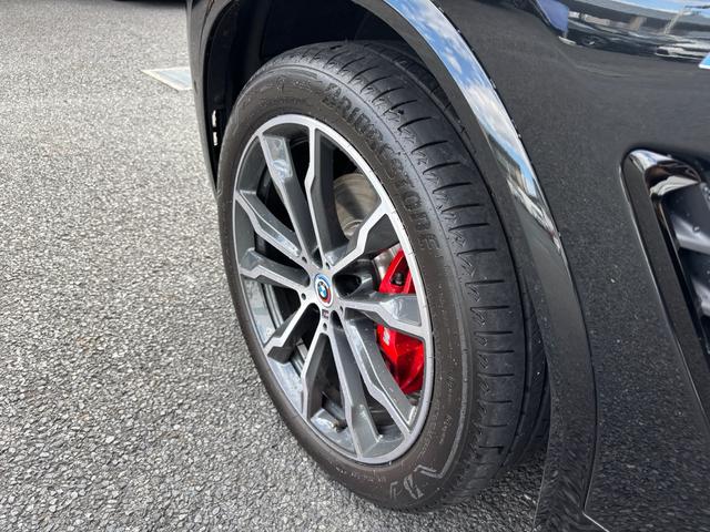 X3 M40d 認定中古車 茶革 サンルーフ ワンオーナー 禁煙車 Mレッドブレーキ(33枚目)