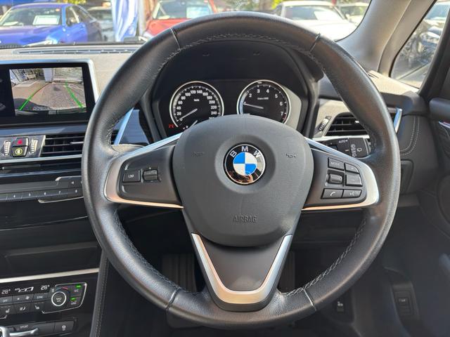 2シリーズ 218iアクティブツアラー ラグジュアリー 認定中古車 黒革 禁煙車 管理ユーザー下取り ETC2.0 ナビゲーション ラグジュアリー 認定中古車保証(12枚目)