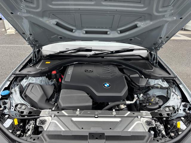 自動車保険も純正のクオリティをお届け致します。正規ディーラーのみが取り扱い可能な、ＢＭＷオーナー様専用自動車保険をご用意致しております。正規ディーラーでご購入を頂いたオーナー様のみがご加入頂けます。