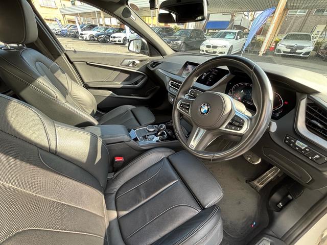 １シリーズ １１８ｉ　Ｍスポーツ　認定中古車　ワンオーナー　黒革　禁煙車（9枚目）