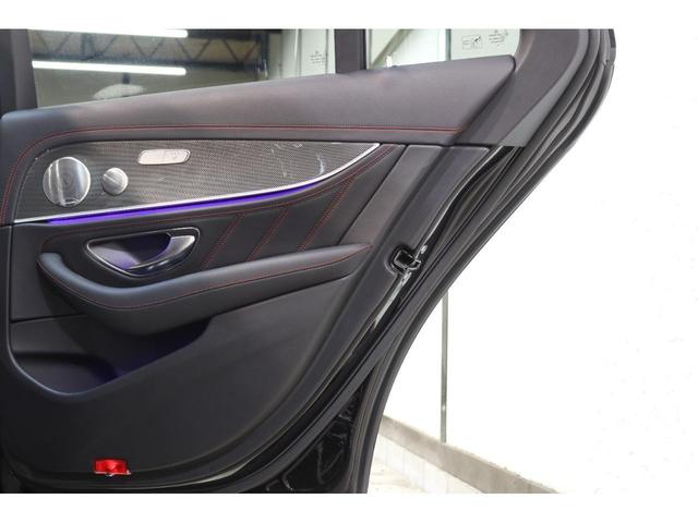 Ｅクラス Ｅ４３　４マチック　ＥＸＣ＆ＲＳＰ　キーレスゴー　黒本革　パノラマＳＲ　ＨＵＤ　純正ナビＴＶ　スマホ連携　ブルメスタ－　３６０カメラ　ＰＴＳ　ＡＭＧエアロ＆２０ＡＷ　ハンズフリーＡ　エアバランスＰＫＧ　９ＡＴ　２年保証付（26枚目）