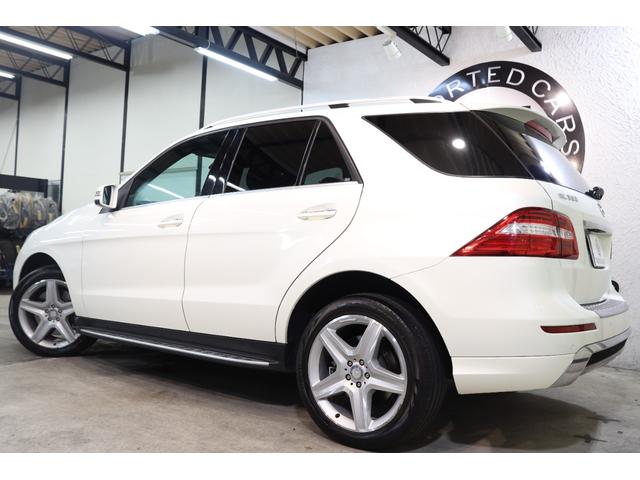 Ｍクラス ＭＬ３５０　４マチック　ＡＭＧスポーツパッケージ　ＡＭＧスポーツ＆ＥＸクルーシブ＆コンフォート＆レーダーＳＰ　１オーナ　キーレスゴー　黒本革　ナビＴＶ　ＢＴ音楽　３６０カメ　ＰＴＳ　ＤＳＲＣ　ＡＭＧエアロ＆２０ＡＷ＆サイドボード　自動ゲート　２年保証（5枚目）