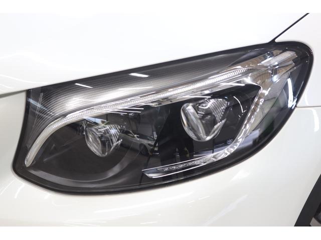 視認性に優れたＬＥＤハイパフォーマンスヘッドライトを搭載！運転者様の夜間走行をサポート致します！！