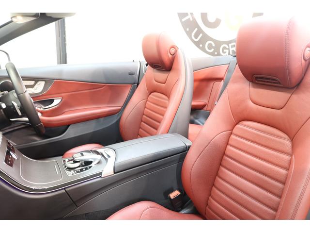 Ｃクラス Ｃ１８０カブリオレスポーツレザエクスクルシブパッケジ　レザーＥＸＣ＆ＲＳＰ　後期　ＭＥコネ　赤本革＆エアスカーフ　赤幌　ＨＵＤ　ナビＴＶ　スマホ連携　Ｂカメラ　ＰＴＳ　ＤＳＲＣ　ＡＭＧエアロ／１９ＡＷ　ダイナミックＳ　エアバランスＰＫＧ　９ＡＴ　２年保証（5枚目）