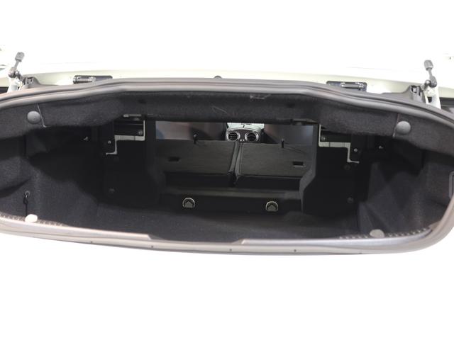 Cクラス C180カブリオレスポーツ レザーEXC&RSP 黒本革&Sヒータ&エアスカーフ 黒幌 ナビTV BT音楽 Bカメラ PTS DSRC エアバランス AMGエアロ&19AW LED ダイナミックS キーレスゴー 9AT 2年保証(8枚目)