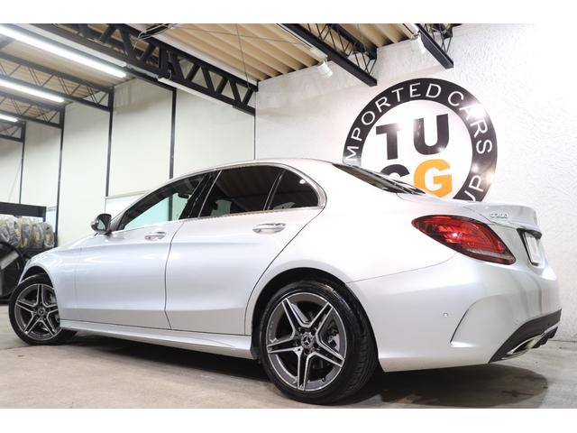 Ｃクラス Ｃ２００アバンギャルド　ＡＭＧライン　レーダーＳＰ　後期型　ＢＳＧ搭載　黒革＆シートヒーター　ナビＴＶ　スマホ連携　Ｂカメラ　ＰＴＳ　ＬＥＤ－Ｈ／Ｌ　ＡＭＧエアロ＆１８ＡＷ　ダイナミックＳ　エアサス　純正Ｆ／Ｒドラレコ　２年保証付（4枚目）