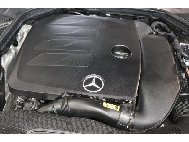 Ｃクラス Ｃ２００アバンギャルド　ＡＭＧライン　レーダーＳＰ　後期型　ＢＳＧ搭載　黒革＆シートヒーター　ナビＴＶ　スマホ連携　Ｂカメラ　ＰＴＳ　ＬＥＤ－Ｈ／Ｌ　ＡＭＧエアロ＆１８ＡＷ　ダイナミックＳ　エアサス　純正Ｆ／Ｒドラレコ　２年保証付（7枚目）
