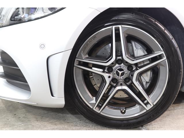 Ｃクラス Ｃ２００アバンギャルド　ＡＭＧライン　レーダーＳＰ　後期型　ＢＳＧ搭載　黒革＆シートヒーター　ナビＴＶ　スマホ連携　Ｂカメラ　ＰＴＳ　ＬＥＤ－Ｈ／Ｌ　ＡＭＧエアロ＆１８ＡＷ　ダイナミックＳ　エアサス　純正Ｆ／Ｒドラレコ　２年保証付（9枚目）