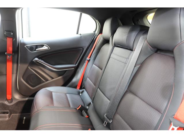 ＧＬＡクラス ＧＬＡ４５　ＡＭＧ　４マチック　エディション１　ＲＳＰ　３００台限定車　専用黒本革　ナビＴＶ　ＢＴ音楽　Ｂカメラ　ＰＴＳ　ＤＳＲＣ　ＡＭＧエアロ＆１８ＡＷ＆強化ブレーキ＆パフォーマンスサス　インテリジェントライト　キセノン＆ウォッシャー　２年保証付（30枚目）