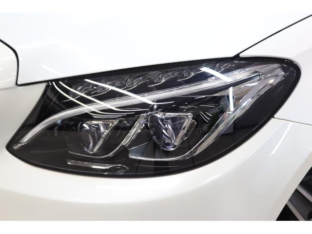 視認性に優れたＬＥＤハイパフォーマンスヘッドライトを搭載！運転者様の夜間走行をサポート致します！！