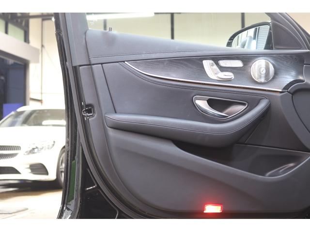 Eクラス E300 スポーツ EXC&RSP Meコネ 後期型 1オーナー 黒本革 HUD MBUX/ナビTV スマホ連携 ブルメスター 360カメラ PTS LEDライト 自動トランク AMGエアロ&19AW 9AT 2年保証付(22枚目)