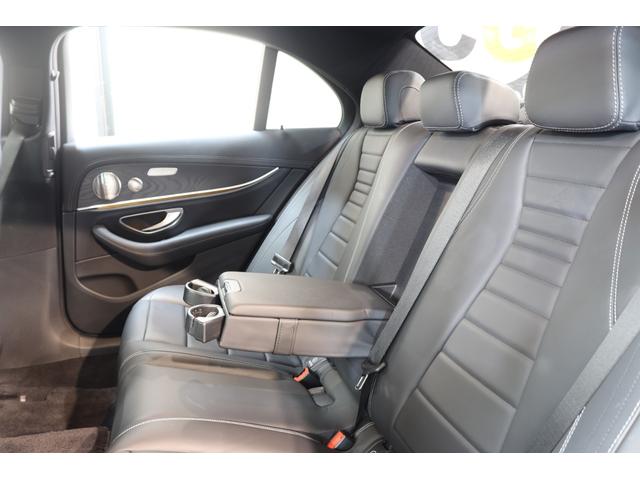 Eクラス E300 スポーツ EXC&RSP Meコネ 後期型 1オーナー 黒本革 HUD MBUX/ナビTV スマホ連携 ブルメスター 360カメラ PTS LEDライト 自動トランク AMGエアロ&19AW 9AT 2年保証付(31枚目)