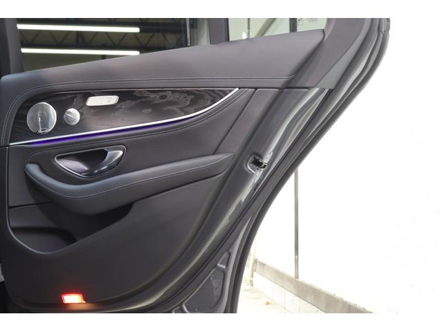 Ｅクラス Ｅ２００　アバンギャルド　スポーツ　レザー＆レーダーＳＰ　１オーナ　Ｍｅコネ　黒本革＆全Ｓヒーター　ＨＵＤ　ナビＴＶ　スマホ連携　ブルメスター　３６０カメラ　自動トランク　エアバランスＰ　ＡＭＧエアロ＆１９ＡＷ　ダイナミックＳ　２年保証（25枚目）