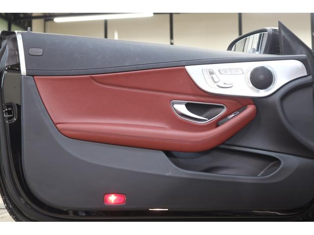 Cクラス C180カブリオレスポーツ レザEXC/RSP 1オ-ナ 赤本革&Sヒータ&エアスカ-フ 赤幌 HUD ナビTV BT音楽 Bカメラ PTS DSRC AMGエアロ/19AW ダイナミックS LEDヘッドライト 9AT 2年保証(22枚目)