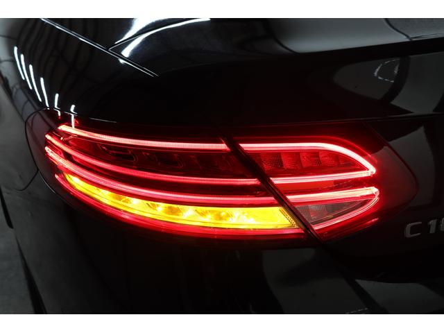 Cクラス C180カブリオレスポーツ レザEXC/RSP 1オ-ナ 赤本革&Sヒータ&エアスカ-フ 赤幌 HUD ナビTV BT音楽 Bカメラ PTS DSRC AMGエアロ/19AW ダイナミックS LEDヘッドライト 9AT 2年保証(39枚目)