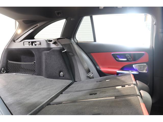 Cクラスステーションワゴン C43 4マチック RSP BSG搭載 赤/黒本革 ベンチレーター パノSR HUD MBUX/ARナビTV スマホ連携 ブルメスタ 360カメラ PTS 自動Rゲート AMGエアロ&19AW Rアクスルステア 2年保証(29枚目)