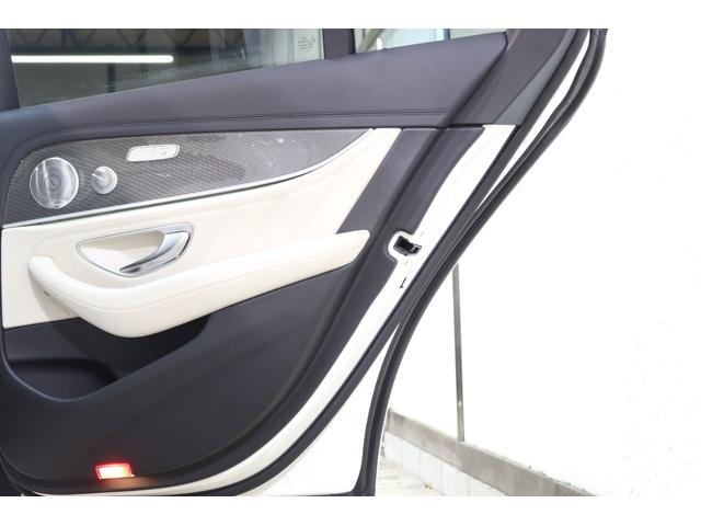 Ｅクラス Ｅ４３　４マチック　ＥＸＣ＆ＲＳＰ　１オーナー　ベージュ革＆ベンチレーター　パノＳＲ　ＨＵＤ　ナビＴＶ　スマホ連携　ブルメスター　３６０カメラ　ＰＴＳ　ハンズフリＡ　ＡＭＧエアロ＆２０ＡＷ＆ライドＣサス　ＬＥＤ　２年保証（25枚目）