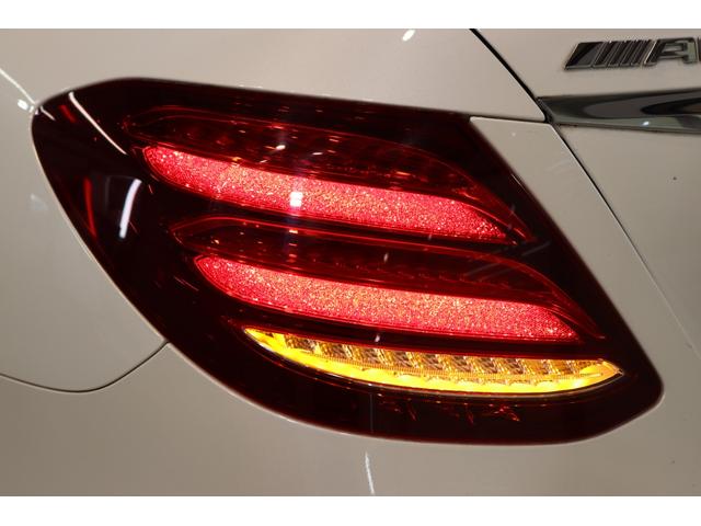 Ｅクラス Ｅ４３　４マチック　ＥＸＣ＆ＲＳＰ　１オーナー　ベージュ革＆ベンチレーター　パノＳＲ　ＨＵＤ　ナビＴＶ　スマホ連携　ブルメスター　３６０カメラ　ＰＴＳ　ハンズフリＡ　ＡＭＧエアロ＆２０ＡＷ＆ライドＣサス　ＬＥＤ　２年保証（39枚目）