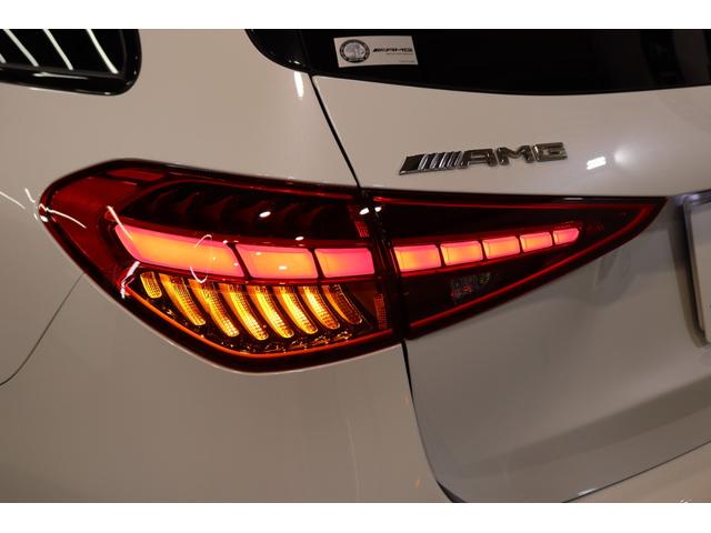 Ｃクラスステーションワゴン Ｃ４３　４マチック　ＲＳＰ　ＢＳＧ搭載　１オーナ　黒本革＆ベンチレーター　パノラマＳＲ　ＨＵＤ　ＭＢＵＸ／ＡＲナビＴＶ　スマホ連携　ブルメスター　３６０カメラ　ＰＴＳ　ＡＭＧエアロ＆１９ＡＷ　Ｒアクスルステア　２年保証付（39枚目）