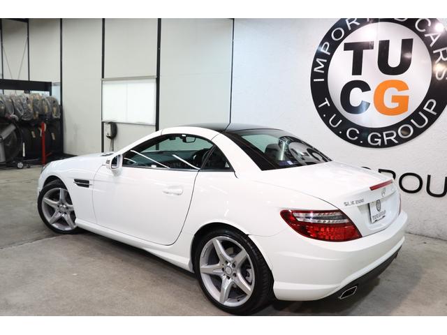 ＳＬＫ ＳＬＫ２００トレンド＋　ＡＭＧスポーツ＆ＲＳＰ　後期型　黒本革＆Ｓヒーター＆エアスカーフ　ガラスルーフ　純正ナビＴＶ　ＢＴ音楽　ＤＳＲＣ　キセノン＆ウォッシャ　ＡＭＧエアロ＆１８ＡＷ　９ＡＴ　キーレスキー　ドラレコ　２年保証（16枚目）