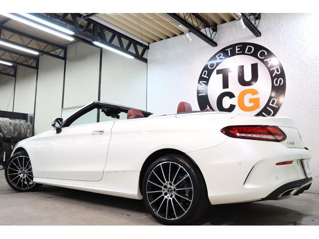 Ｃクラス Ｃ１８０カブリオレスポーツ　レザーＥＸＣ＆ＲＳＰ　１オーナー　後期型　ＭＥコネ　赤本革＆エアスカーフ　黒幌　ＨＵＤ　ナビＴＶ　スマホ連携　Ｂカメラ　ＰＴＳ　ＤＳＲＣ　ＡＭＧエアロ／１９ＡＷ　エアバランスＰＫＧ　９ＡＴ　２年保証付（4枚目）