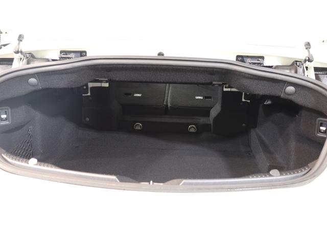 Ｃクラス Ｃ１８０カブリオレスポーツ　レザーＥＸＣ＆ＲＳＰ　１オーナー　後期型　ＭＥコネ　赤本革＆エアスカーフ　黒幌　ＨＵＤ　ナビＴＶ　スマホ連携　Ｂカメラ　ＰＴＳ　ＤＳＲＣ　ＡＭＧエアロ／１９ＡＷ　エアバランスＰＫＧ　９ＡＴ　２年保証付（8枚目）