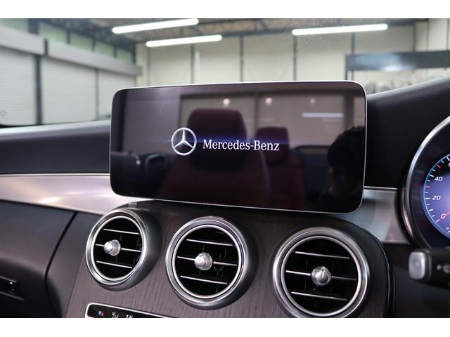 Ｃクラス Ｃ１８０カブリオレスポーツ　レザーＥＸＣ＆ＲＳＰ　１オーナー　後期型　ＭＥコネ　赤本革＆エアスカーフ　黒幌　ＨＵＤ　ナビＴＶ　スマホ連携　Ｂカメラ　ＰＴＳ　ＤＳＲＣ　ＡＭＧエアロ／１９ＡＷ　エアバランスＰＫＧ　９ＡＴ　２年保証付（11枚目）
