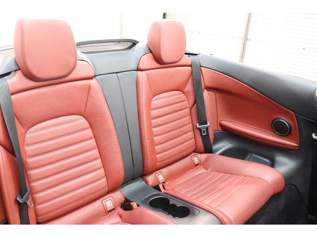 Ｃクラス Ｃ１８０カブリオレスポーツ　レザーＥＸＣ＆ＲＳＰ　１オーナー　後期型　ＭＥコネ　赤本革＆エアスカーフ　黒幌　ＨＵＤ　ナビＴＶ　スマホ連携　Ｂカメラ　ＰＴＳ　ＤＳＲＣ　ＡＭＧエアロ／１９ＡＷ　エアバランスＰＫＧ　９ＡＴ　２年保証付（26枚目）