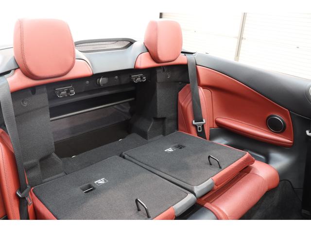 Ｃクラス Ｃ１８０カブリオレスポーツ　レザーＥＸＣ＆ＲＳＰ　１オーナー　後期型　ＭＥコネ　赤本革＆エアスカーフ　黒幌　ＨＵＤ　ナビＴＶ　スマホ連携　Ｂカメラ　ＰＴＳ　ＤＳＲＣ　ＡＭＧエアロ／１９ＡＷ　エアバランスＰＫＧ　９ＡＴ　２年保証付（27枚目）