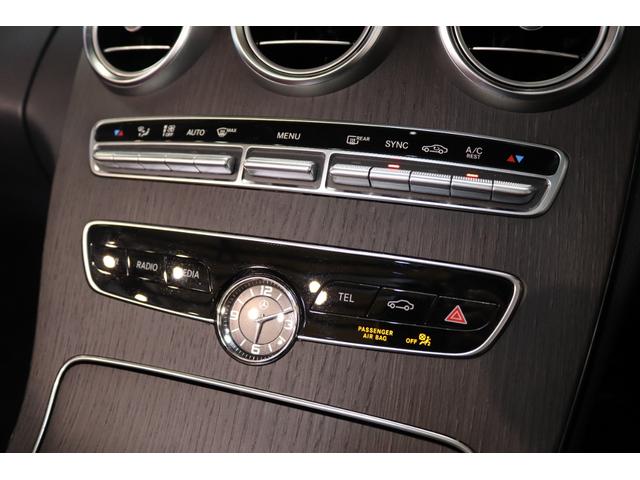 Ｃクラス Ｃ１８０カブリオレスポーツ　レザーＥＸＣ＆ＲＳＰ　１オーナー　後期型　ＭＥコネ　赤本革＆エアスカーフ　黒幌　ＨＵＤ　ナビＴＶ　スマホ連携　Ｂカメラ　ＰＴＳ　ＤＳＲＣ　ＡＭＧエアロ／１９ＡＷ　エアバランスＰＫＧ　９ＡＴ　２年保証付（32枚目）