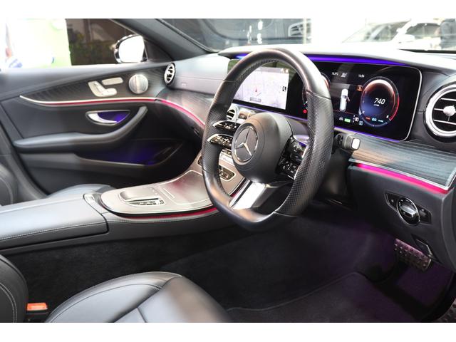 Ｅクラスステーションワゴン Ｅ２００　ステーションワゴン　スポーツ　ＡＭＧラインインテリア＆ＥＸＣ＆ＲＳＰ　後期型　ＢＳＧ搭載　黒本革　パノラマＳＲ　ＭＥコネ　ＭＢＵＸ　ナビＴＶ　スマホ連携　３６０カメラ　ＰＴＳ　エアバランス　ＡＭＧエアロ＆１９ＡＷ　９ＡＴ　２年保証（13枚目）