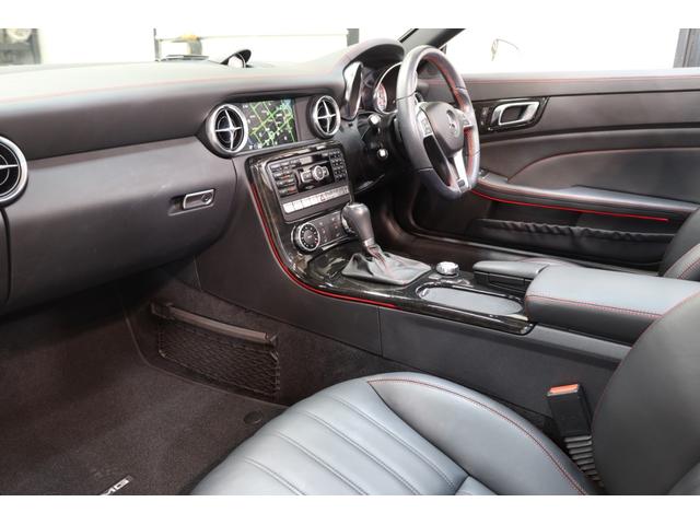 ＳＬＫ ＳＬＫ３５０　ＡＭＧスポーツ＆ナッパフルレザー＆ＲＳＰ　中期　キーレスゴー　１オーナー　黒本革　シートヒーター　マジックスカイルーフ　エアスカーフ　純正ナビＴＶ　ＰＴＳ　キセノン　ＡＭＧエアロ＆１８ＡＷ　２年保証付（4枚目）