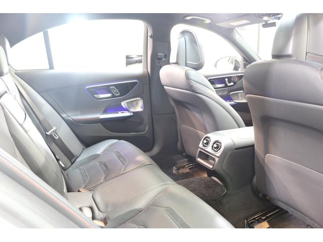 Cクラス C43 4マチック AMGナイト&RSP MEコネ 黒本革&ベンチレーター パノSR HUD MBUX/ARナビTV スマホ連携 ブルメスタ 360カメラ 自動トランク AMGエアロ&19AW Rアクスルステア 2年保証(15枚目)