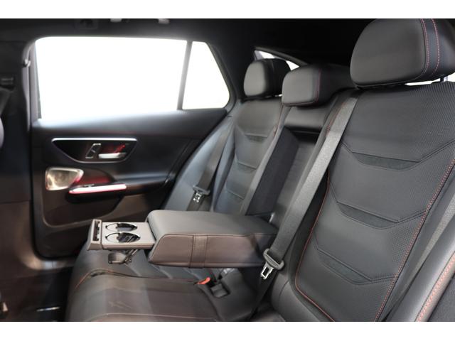 Cクラスステーションワゴン C43 4マチック AMGナイト&RSP BSG 現行 黒本革&ベンチレーター パノラマSR HUD MBUX/ARナビTV スマホ連携 ブルメスター 360カメラ AMGエアロ&19AW Rアクスルステア 2年保証付(31枚目)