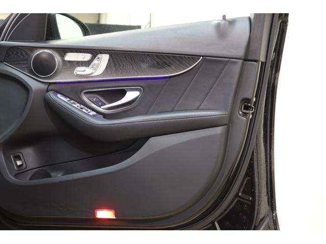 Ｃクラス Ｃ２００アバンギャルド　ＡＭＧライン　レーダーＳＰ　後期型　１オーナ　ＢＳＧ搭載　ＭＥコネ　黒革　ナビＴＶ　スマホ連携　Ｂカメラ　ＰＴＳ　ＤＳＲＣ　ＡＭＧエアロ＆１８ＡＷ　マルチＬＥＤライト　ダイナミックＳ　パドルＳ　９ＡＴ　２年保証付（24枚目）