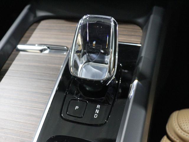 ＸＣ６０ リチャージアルティメトＴ６ＡＷＤプラグインハイブリド　ＰＨＥＶ　電動パノラマサンルーフ　エアサス　２０２３年モデル　Ｇｏｏｇｌｅ搭載　ｈａｒｍａｎ／ｋａｒｄｏｎ　茶革　前後シートヒーター　ステアリングホイールヒーター　リラクゼーション機能　２１インチＡＷ（22枚目）