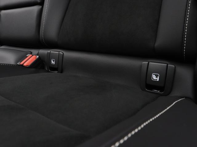 ＸＣ４０ Ｂ４　ＡＷＤ　Ｒデザイン　電動パノラマサンルーフ　専用スポーツサスペンション　前後純正ドラレコ　４８Ｖ　ｈａｒｍａｎ／ｋａｒｄｏｎ　１９インチＡＷ　前後シートヒーター　ステアリングヒーター　パワーテールゲート　３６０°カメラ（40枚目）