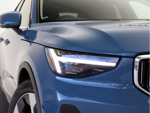 ＸＣ４０ アルティメット　Ｂ４　ＡＷＤ　ピクセルＬＥＤ　Ｇｏｏｇｌｅ　４８Ｖ　ｈａｒｍａｎ／ｋａｒｄｏｎ　フィヨルドブルーメタリック　１９インチダイヤモンドカットＡＷ　シートヒーター　ステアリングホイールヒーター　ワイヤレススマホチャージ（24枚目）