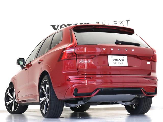 ＸＣ６０ リチャージアルティメトＴ６ＡＷＤプラグインハイブリド　ＰＨＥＶ　電動パノラマサンルーフ　エアサス　２０２３年モデル　Ｇｏｏｇｌｅ搭載　ｈａｒｍａｎ／ｋａｒｄｏｎ　クリスタルシフトノブ　リラクゼーション機能　リニアライムウッドパネル　２１インチＡＷ（32枚目）