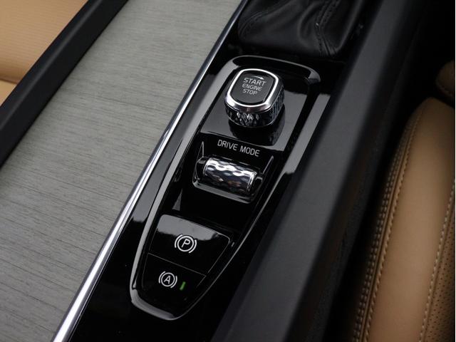 Ｖ６０ Ｔ５　インスクリプション　２０１９年モデル　ドラレコ　茶革　ｈａｒｍａｎ／ｋａｒｄｏｎ　シートエアコン　マッサージ機能　シートヒーター　３６０°カメラ　パワーテールゲート　ドリフトウッドパネル　１８インチダイヤモンドカットＡＷ（49枚目）