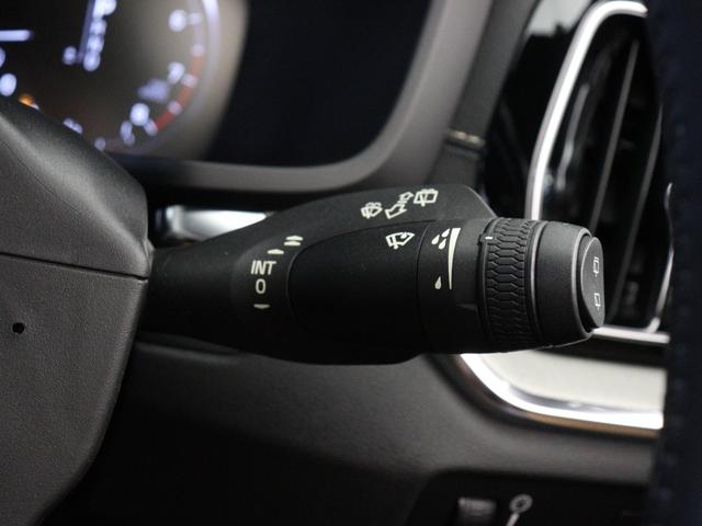 Ｖ６０ Ｔ５　インスクリプション　２０１９年モデル　ドラレコ　茶革　ｈａｒｍａｎ／ｋａｒｄｏｎ　シートエアコン　マッサージ機能　シートヒーター　３６０°カメラ　パワーテールゲート　ドリフトウッドパネル　１８インチダイヤモンドカットＡＷ（52枚目）