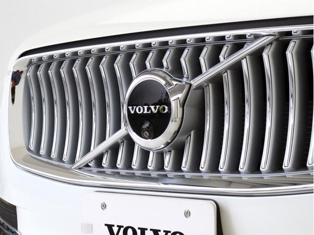 ＸＣ９０ ウルトラ　Ｂ５　ＡＷＤ　パノラマサンルーフ　Ｂ＆Ｗプレミアムサウンド　エアサス　２０２５年モデル　３列７人乗り　Ｇｏｏｇｌｅ　ドラレコ　茶革　クリスタルシフトノブ　ブラックアッシュウッドパネル　ベンチレーション機能　２０ＡＷ（25枚目）