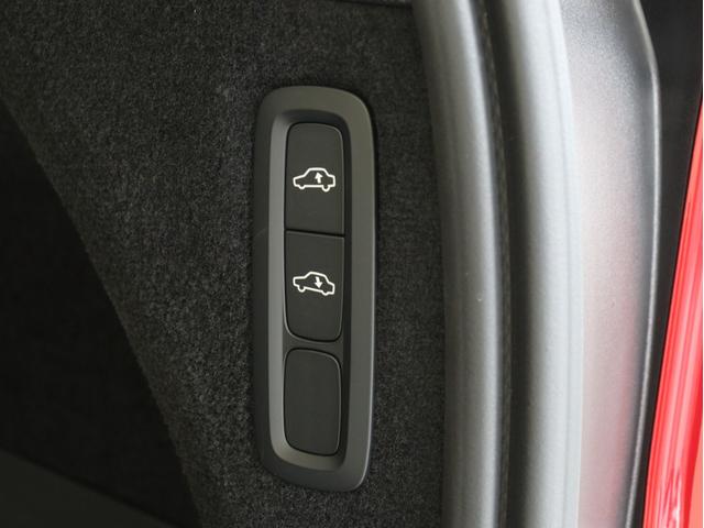 ＸＣ９０ ウルトラ　Ｂ５　ＡＷＤ　パノラマサンルーフ　Ｂ＆Ｗプレミアムサウンド　エアサス　２０２５年モデル　３列７人乗り　Ｇｏｏｇｌｅ　ドラレコ　茶革　クリスタルシフトノブ　ブラックアッシュウッドパネル　ベンチレーション機能　２０ＡＷ（35枚目）