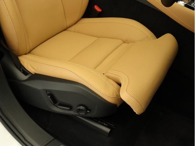 ＸＣ９０ ウルトラ　Ｂ５　ＡＷＤ　パノラマサンルーフ　Ｂ＆Ｗプレミアムサウンド　エアサス　２０２５年モデル　３列７人乗り　Ｇｏｏｇｌｅ　ドラレコ　茶革　クリスタルシフトノブ　ブラックアッシュウッドパネル　ベンチレーション機能　２０ＡＷ（39枚目）
