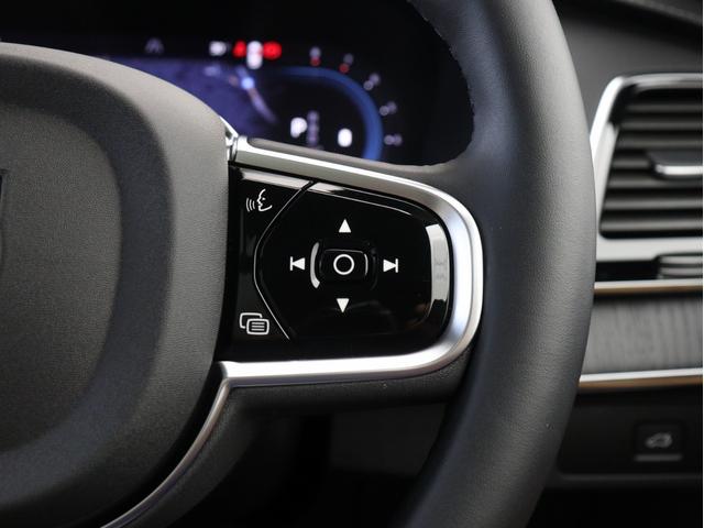 ＸＣ９０ ウルトラ　Ｂ５　ＡＷＤ　パノラマサンルーフ　Ｂ＆Ｗプレミアムサウンド　エアサス　２０２５年モデル　３列７人乗り　Ｇｏｏｇｌｅ　ドラレコ　茶革　クリスタルシフトノブ　ブラックアッシュウッドパネル　ベンチレーション機能　２０ＡＷ（50枚目）