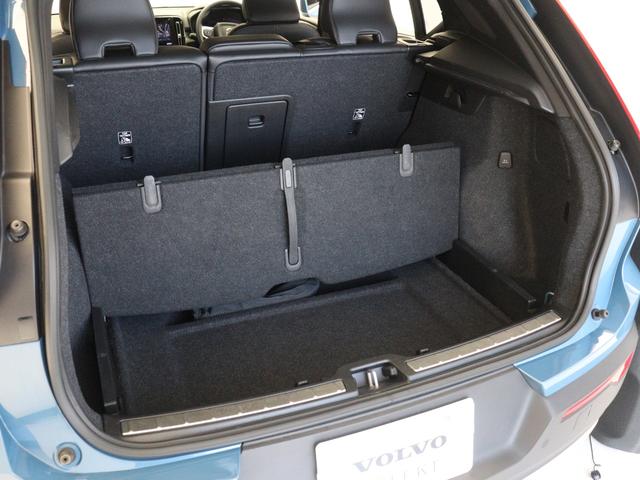 ＸＣ４０ アルティメット　Ｂ４　ＡＷＤ　２０２３年モデル　Ｇｏｏｇｌｅ搭載　ドラレコ　４８Ｖ　１９インチダイヤモンドカットＡＷ　ｈａｒｍａｎ／ｋａｒｄｏｎ　前後シートヒーター　ステアリングヒーター　クリスタルシフトノブ　パワーテールゲート（32枚目）