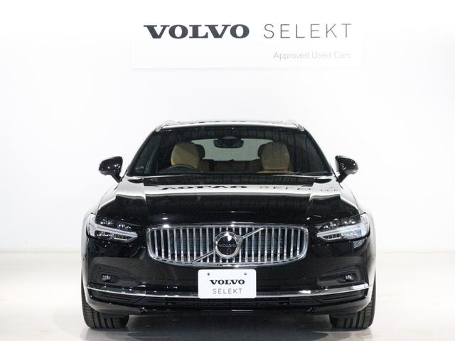 Ｖ９０ アルティメット　Ｂ５　電動パノラマサンルーフ　Ｂ＆Ｗプレミアムサウンド　エアサス　登録済未使用車　Ｇｏｏｇｌｅ搭載　４８Ｖ　１９インチＡＷ　クリスタルシフトノブ　前後シートヒーター　３６０°カメラ　パワーテールゲート（10枚目）