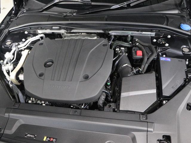 Ｖ９０ アルティメット　Ｂ５　電動パノラマサンルーフ　Ｂ＆Ｗプレミアムサウンド　エアサス　登録済未使用車　Ｇｏｏｇｌｅ搭載　４８Ｖ　１９インチＡＷ　クリスタルシフトノブ　前後シートヒーター　３６０°カメラ　パワーテールゲート（23枚目）