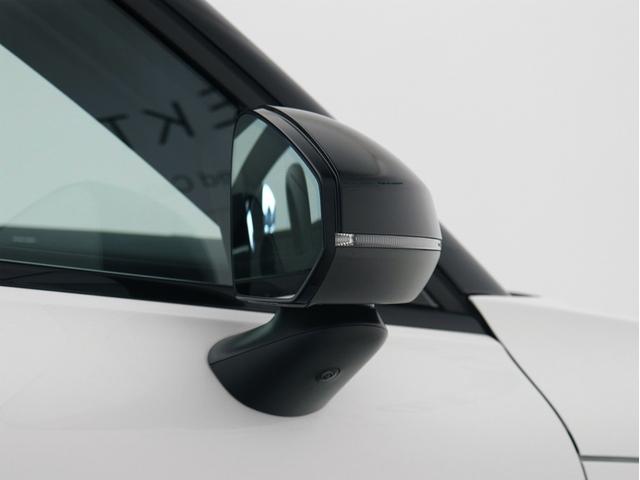 ＥＸ３０ ウルトラシングルモーター　エクステンデッドレンジ　電気自動車　パノラマガラスルーフ　Ｇｏｏｇｌｅ搭載　ｈａｒｍａｎ／ｋａｒｄｏｎサウンドバー　１９インチＡＷ　シートヒーター　ステアリングホイールヒーター　パワーテールゲート　空気清浄機能　３６０カメラ（25枚目）